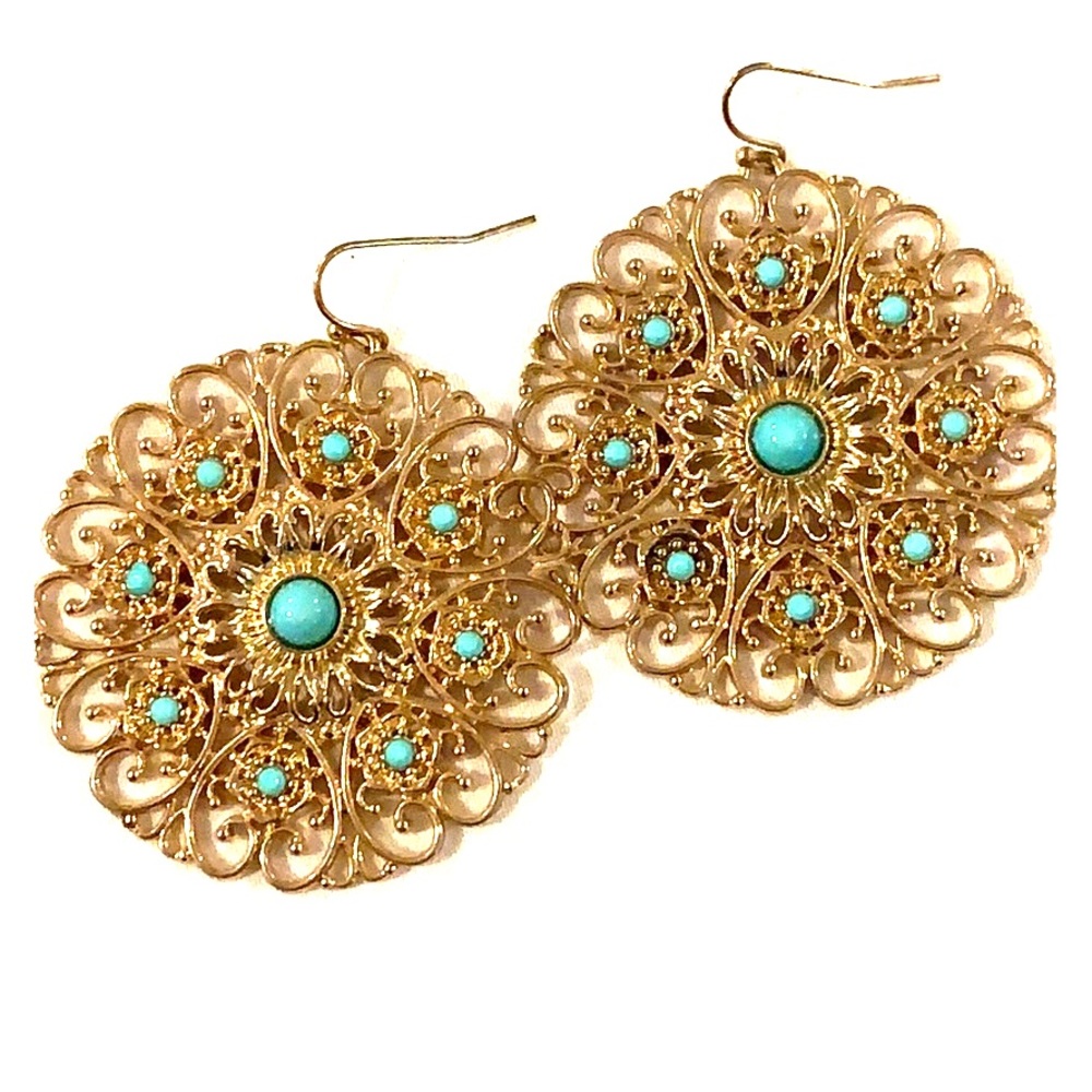 ⭐️Bundle earrings!! 3 for$10⭐️